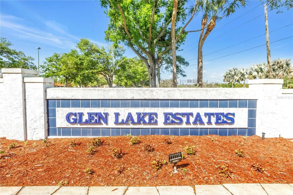 1770 Glen Lakes Boulevard N St Petersburg FL 33702