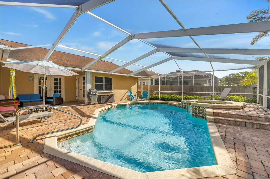 1770 Glen Lakes Boulevard N St Petersburg FL 33702