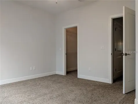 4939 Anniston Circle Tampa FL 33647