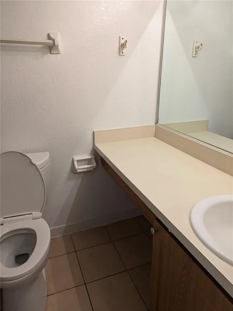 4269 S Semoran Boulevard Orlando FL 32822