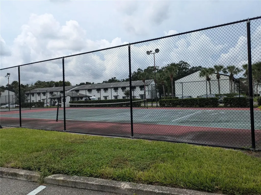4269 S Semoran Boulevard Orlando FL 32822