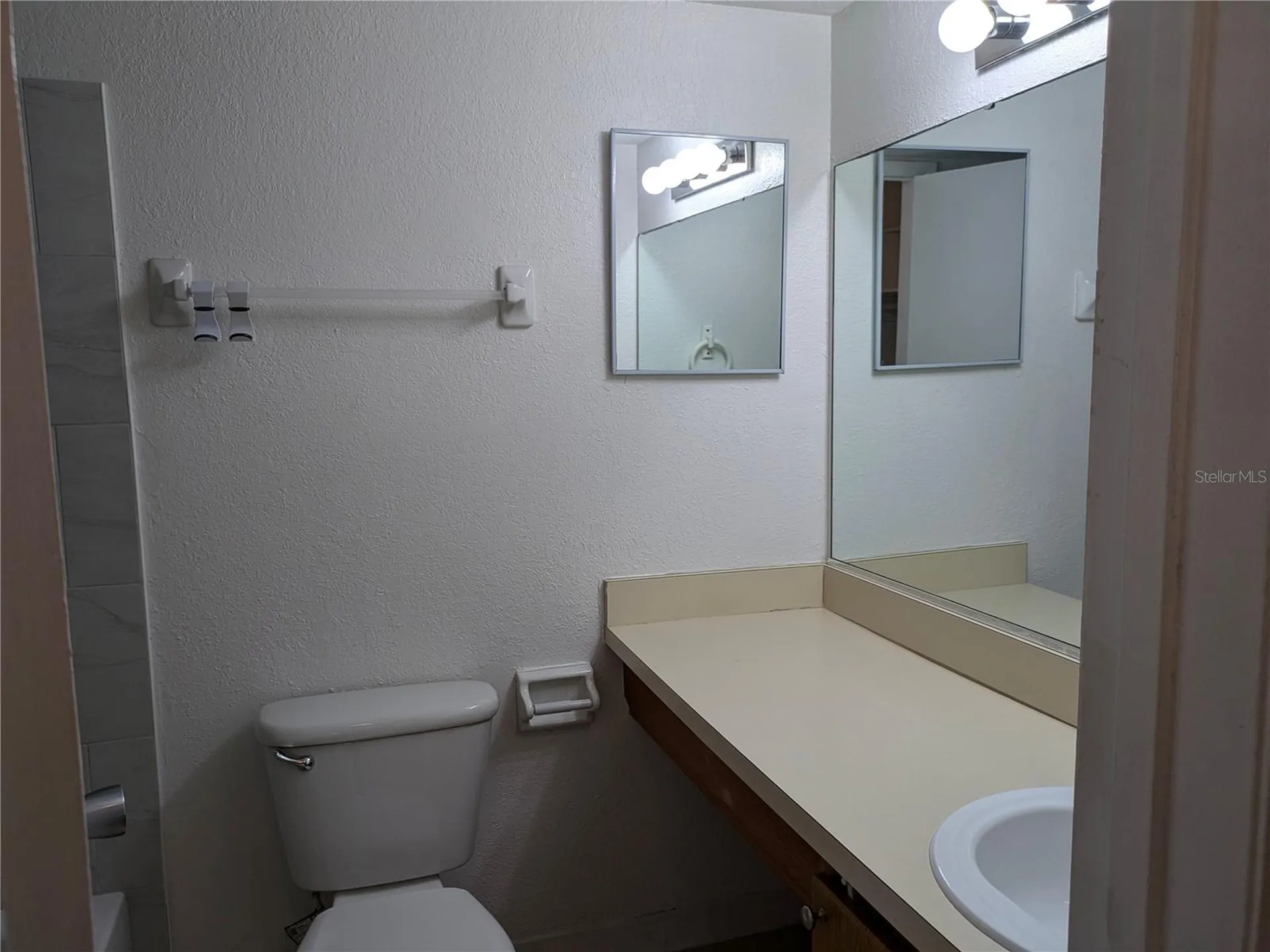 4269 S Semoran Boulevard Orlando FL 32822