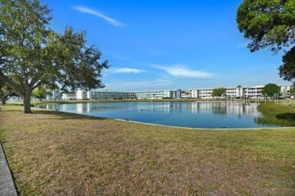 6015 19th Street N St Petersburg FL 33714