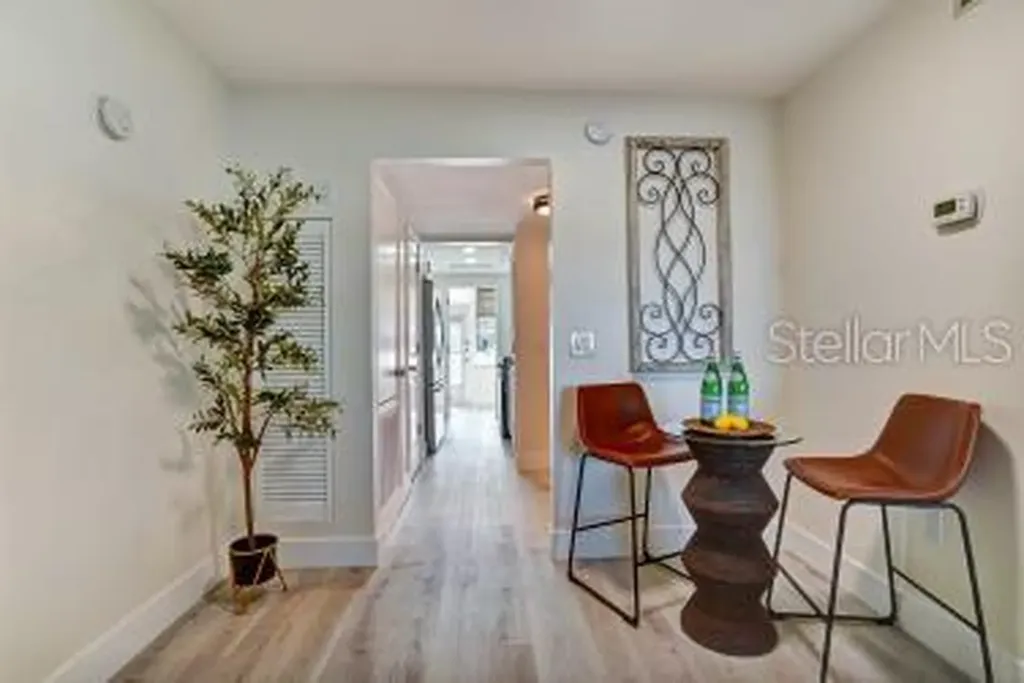 6015 19th Street N St Petersburg FL 33714