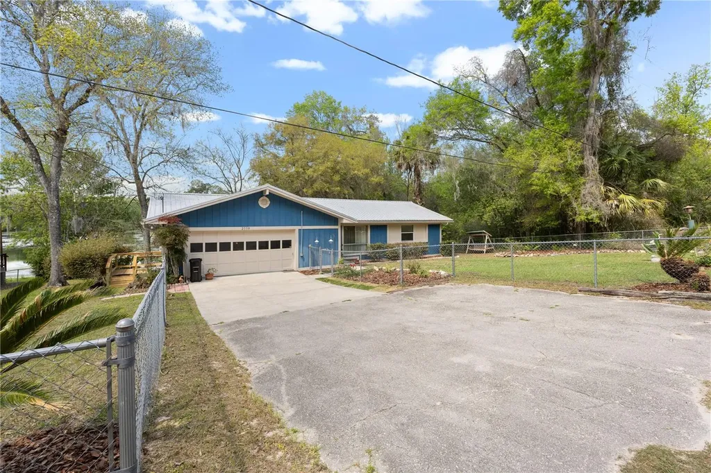 2550 SE 31st Street Gainesville FL 32641