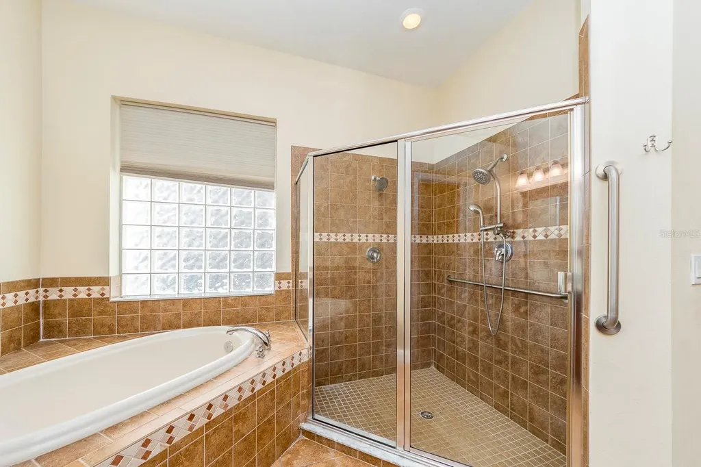 10639 Hatteras Drive Tampa FL 33615