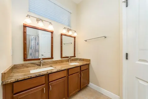 10639 Hatteras Drive Tampa FL 33615