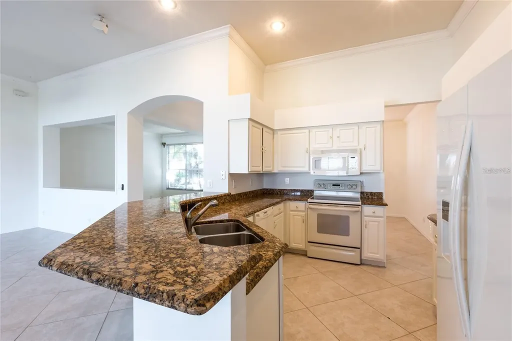 7209 Colonial Lake Drive Riverview FL 33578