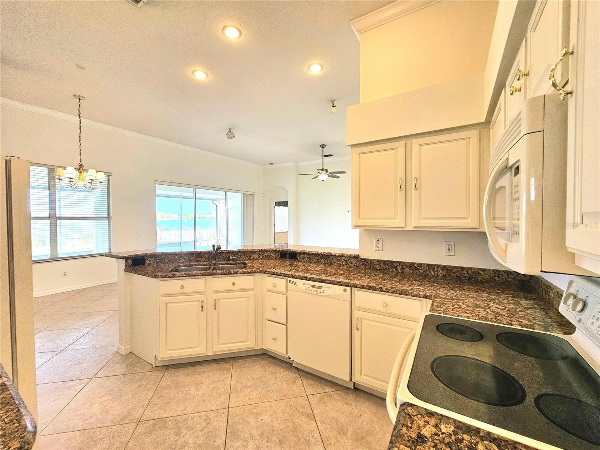 7209 Colonial Lake Drive Riverview FL 33578