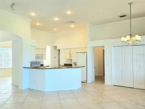 7209 Colonial Lake Drive Riverview FL 33578