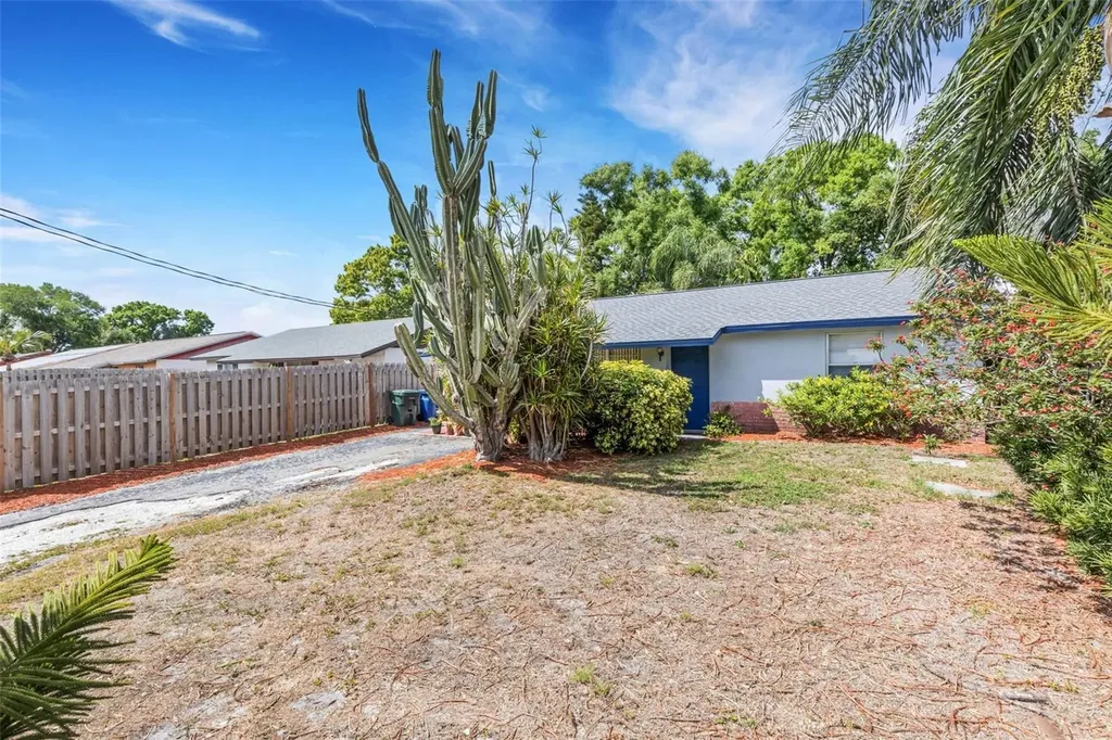 2767 17th Street Sarasota FL 34234