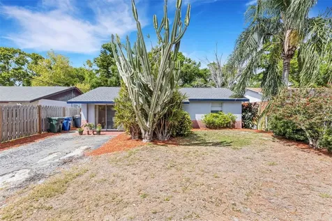 2767 17th Street Sarasota FL 34234
