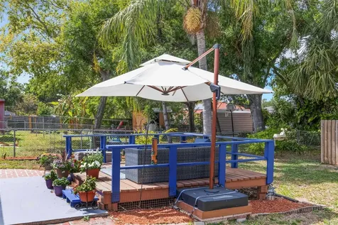 2767 17th Street Sarasota FL 34234
