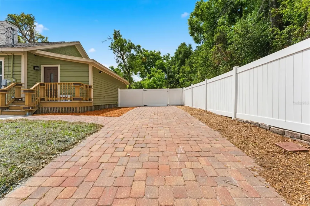 3314 N Jefferson Street Tampa FL 33603