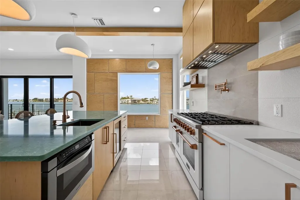 10201 Gulf Boulevard Treasure Island FL 33706