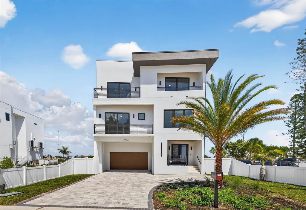 10201 Gulf Boulevard Treasure Island FL 33706