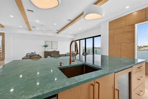 10201 Gulf Boulevard Treasure Island FL 33706