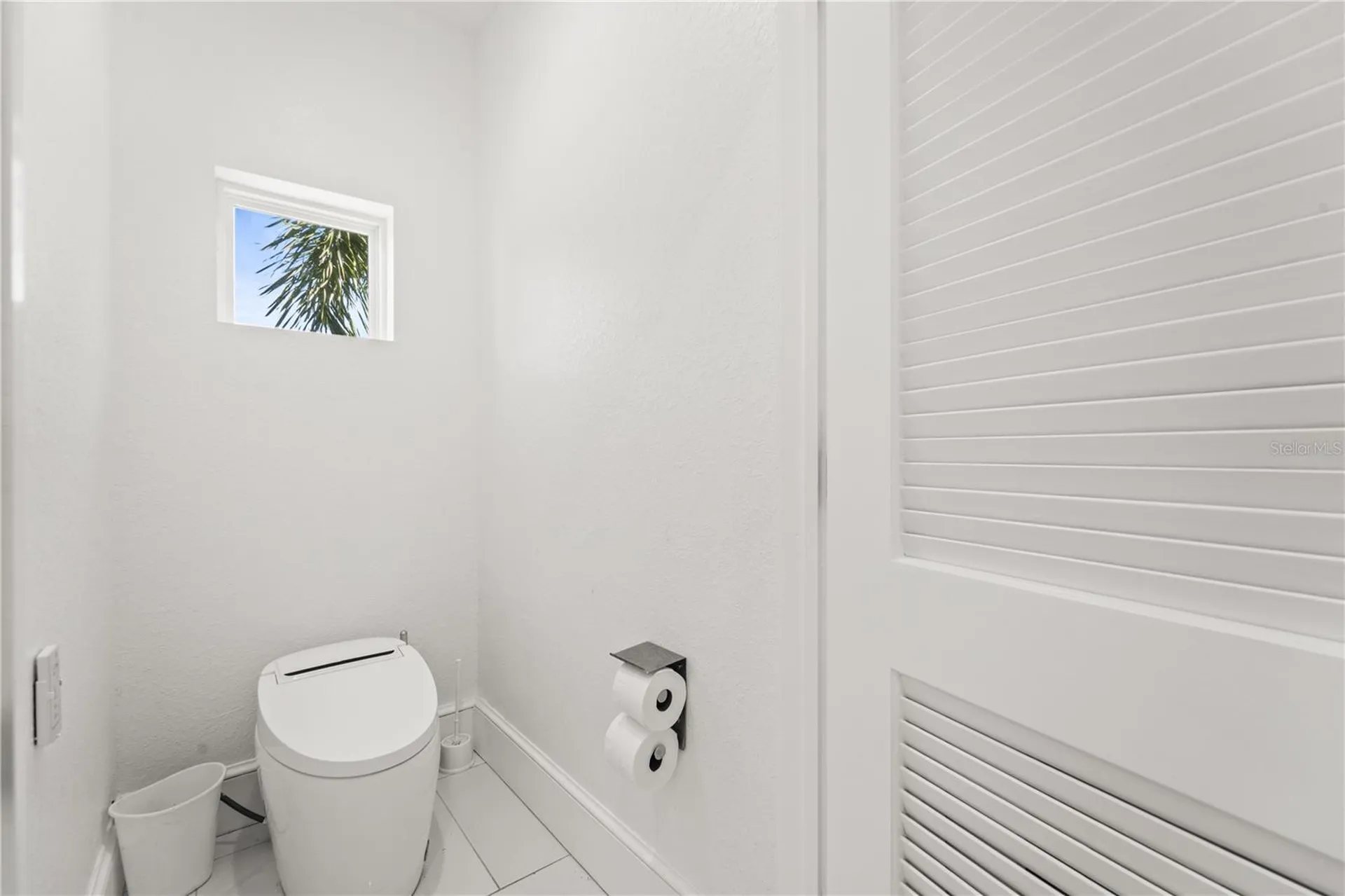 2520 Gomaz Way S St Petersburg FL 33712
