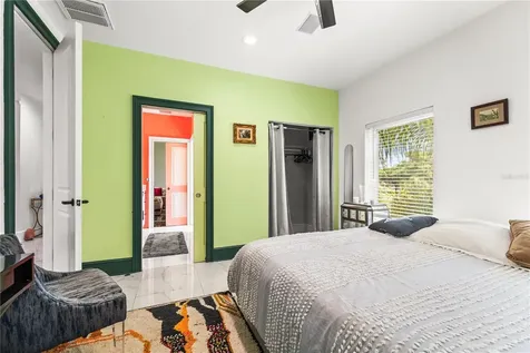 2520 Gomaz Way S St Petersburg FL 33712