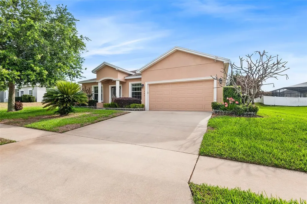 193 Lake Arietta Court Auburndale FL 33823
