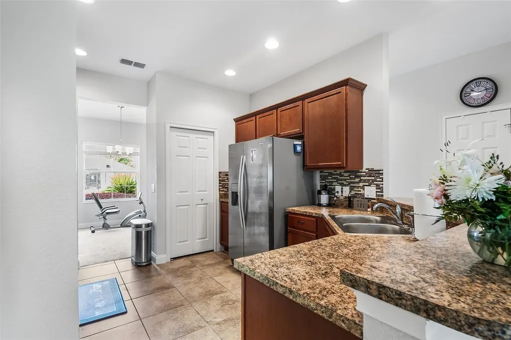 193 Lake Arietta Court Auburndale FL 33823