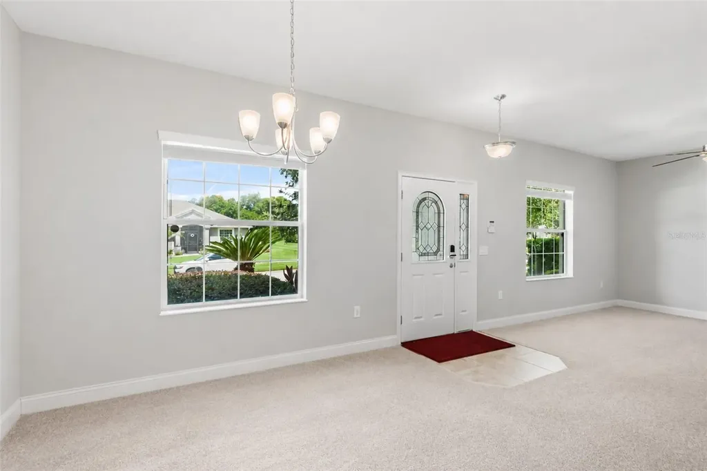 193 Lake Arietta Court Auburndale FL 33823