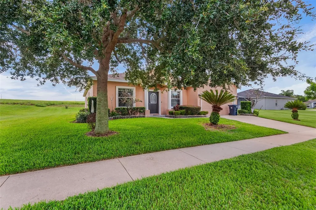 193 Lake Arietta Court Auburndale FL 33823