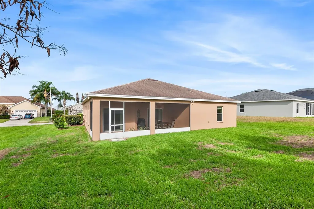 193 Lake Arietta Court Auburndale FL 33823