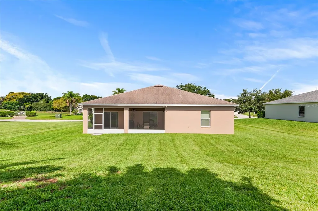 193 Lake Arietta Court Auburndale FL 33823