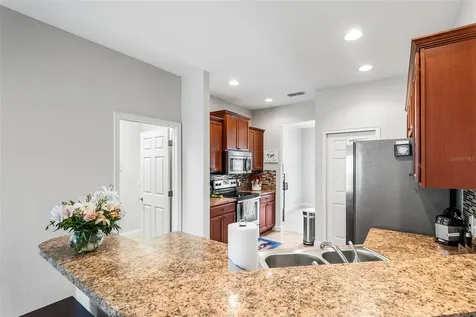 193 Lake Arietta Court Auburndale FL 33823