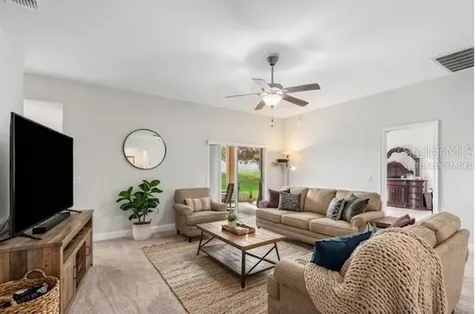 193 Lake Arietta Court Auburndale FL 33823