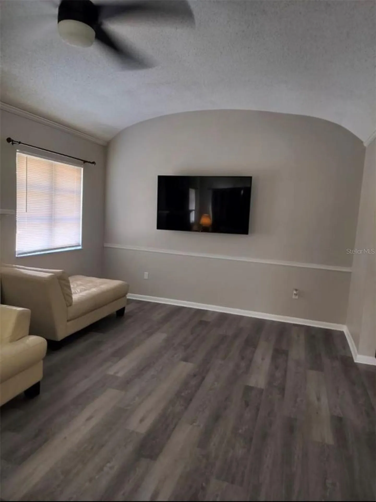 2317 W Bristol Avenue Tampa FL 33609