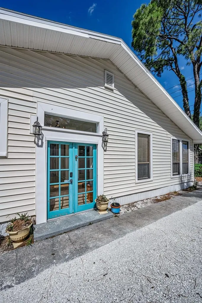 525 Bay Street Dunedin FL 34698