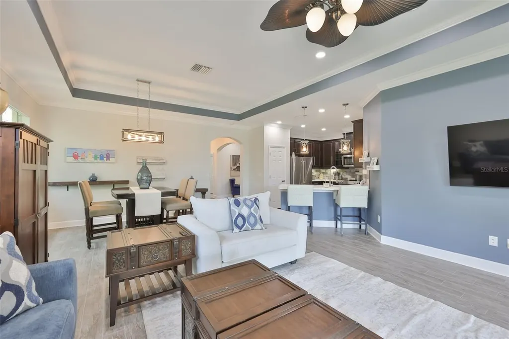682 Chipper Drive Sun City Center FL 33573
