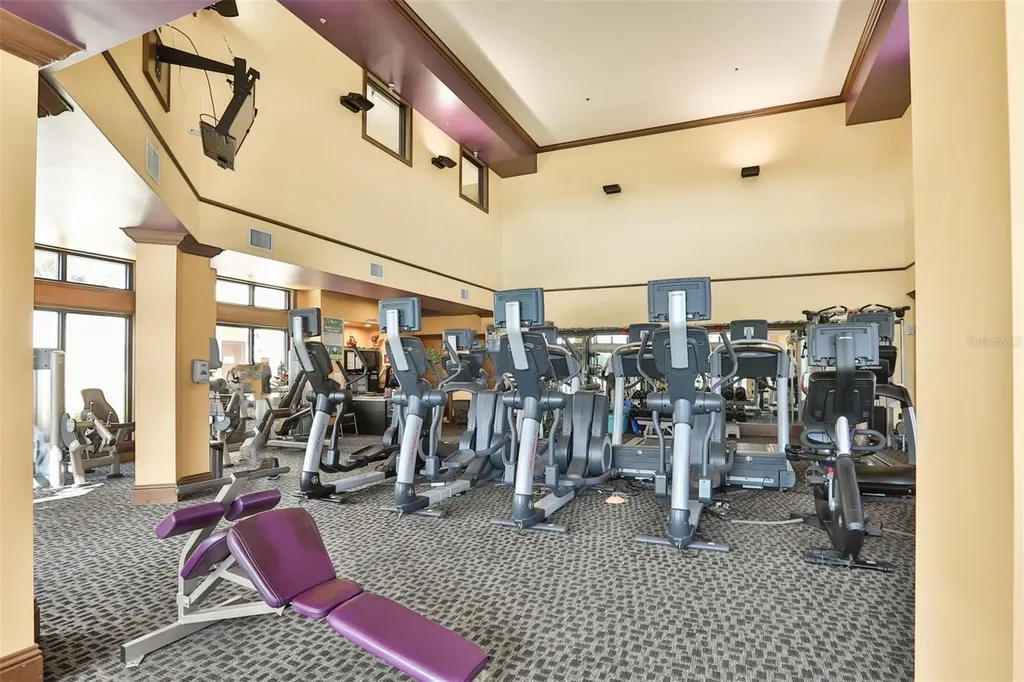 682 Chipper Drive Sun City Center FL 33573