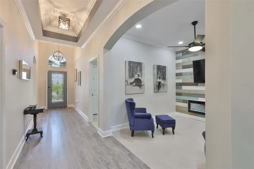 682 Chipper Drive Sun City Center FL 33573