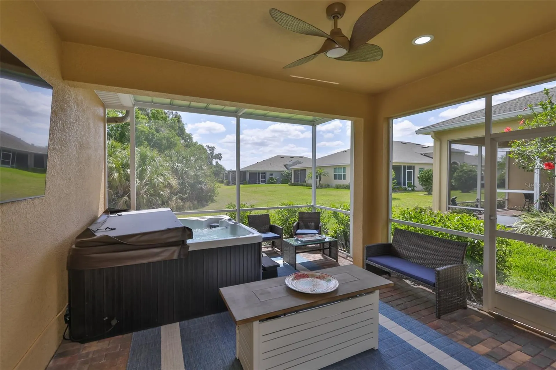 682 Chipper Drive Sun City Center FL 33573