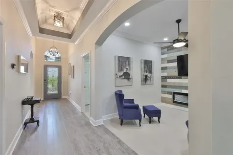 682 Chipper Drive Sun City Center FL 33573