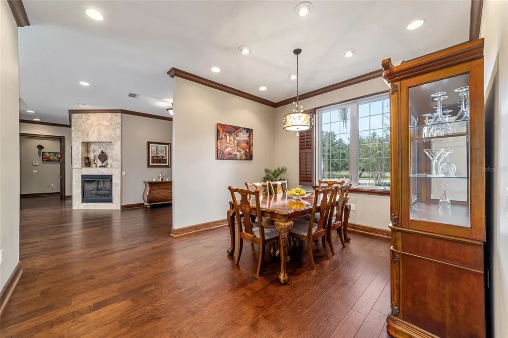 678 SE 47th Loop Ocala FL 34480