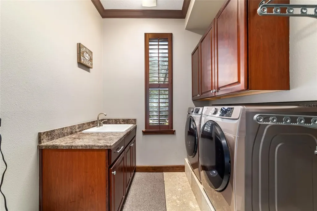 678 SE 47th Loop Ocala FL 34480