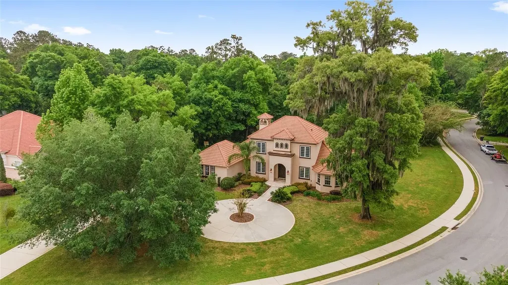 678 SE 47th Loop Ocala FL 34480