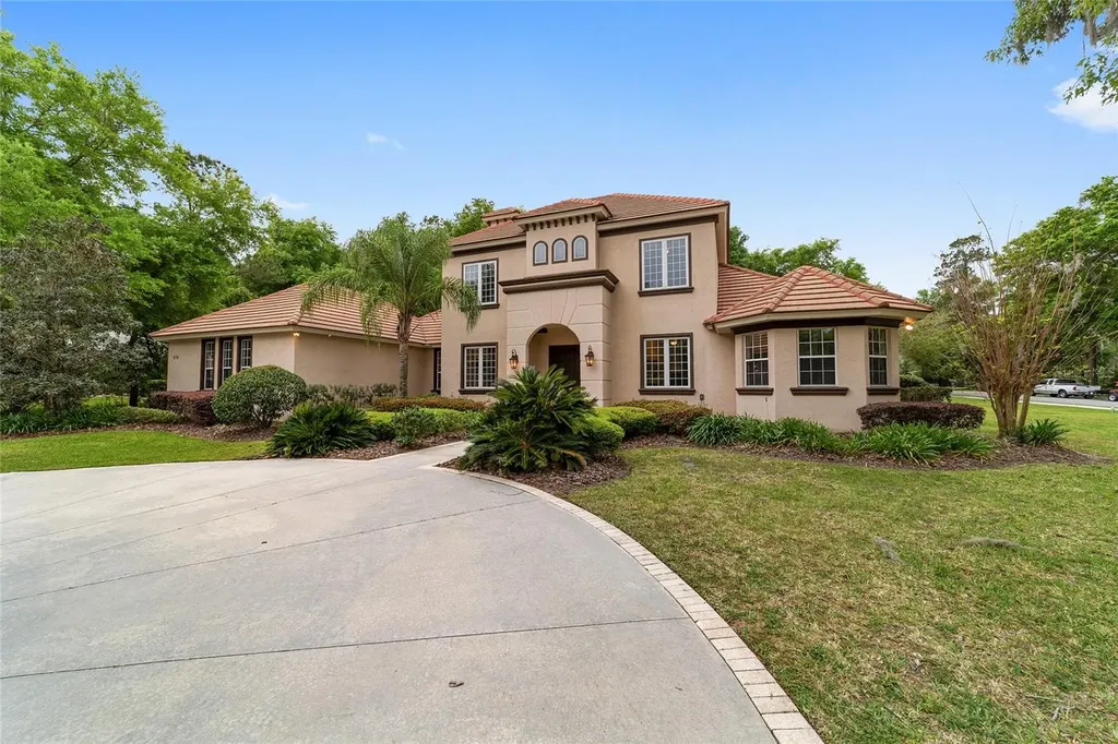 678 SE 47th Loop Ocala FL 34480