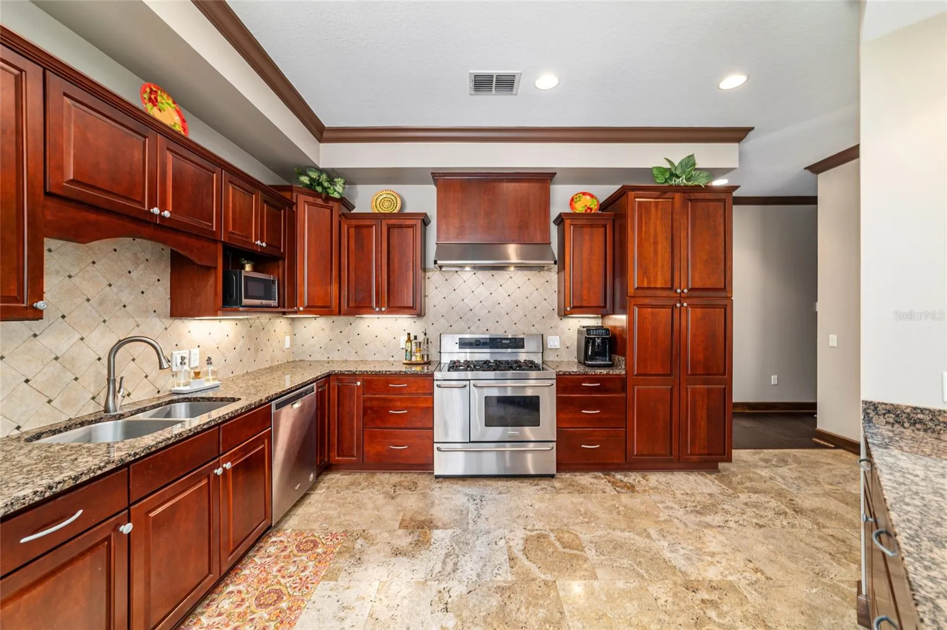 678 SE 47th Loop Ocala FL 34480