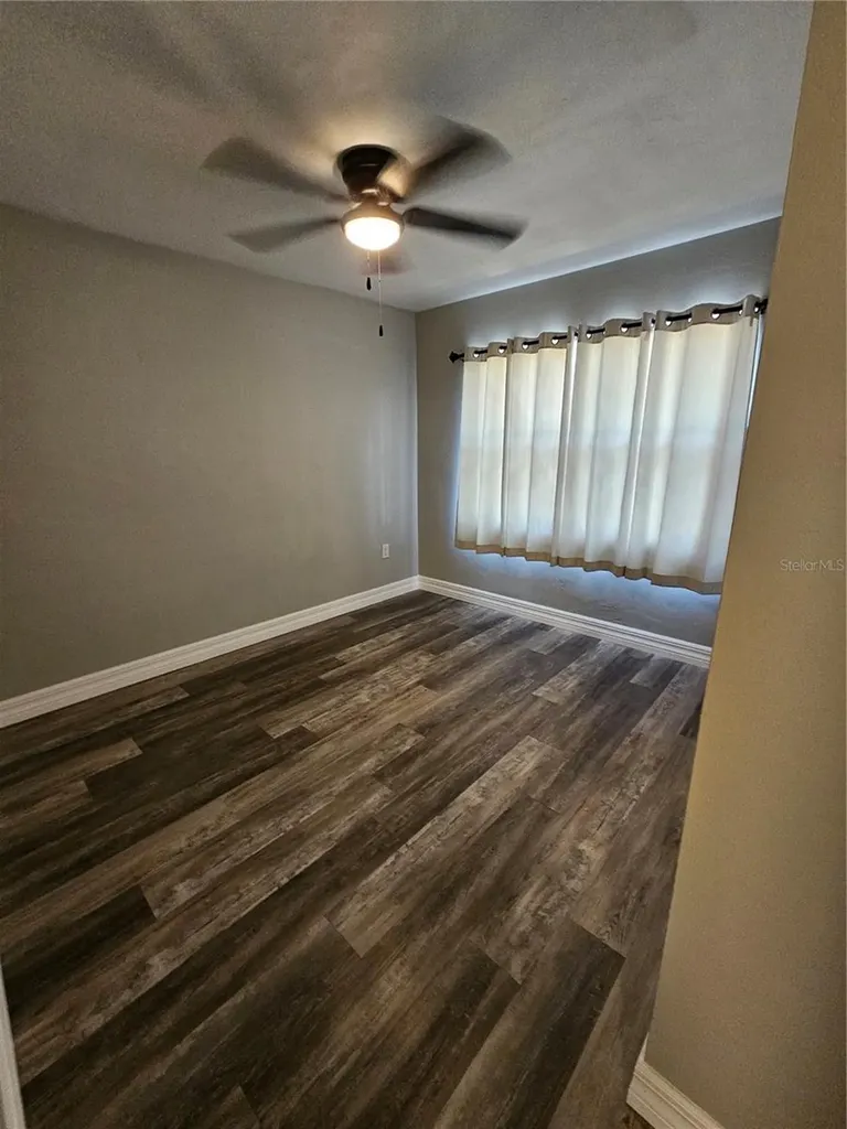 1120 San Luis Drive Orlando FL 32807