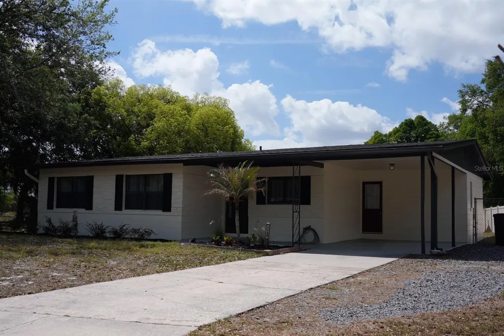 1120 San Luis Drive Orlando FL 32807