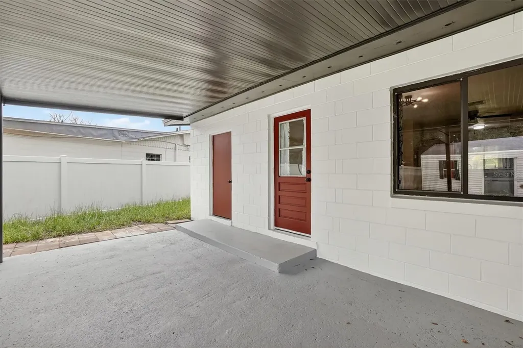 1120 San Luis Drive Orlando FL 32807