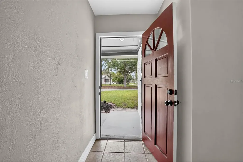 1120 San Luis Drive Orlando FL 32807