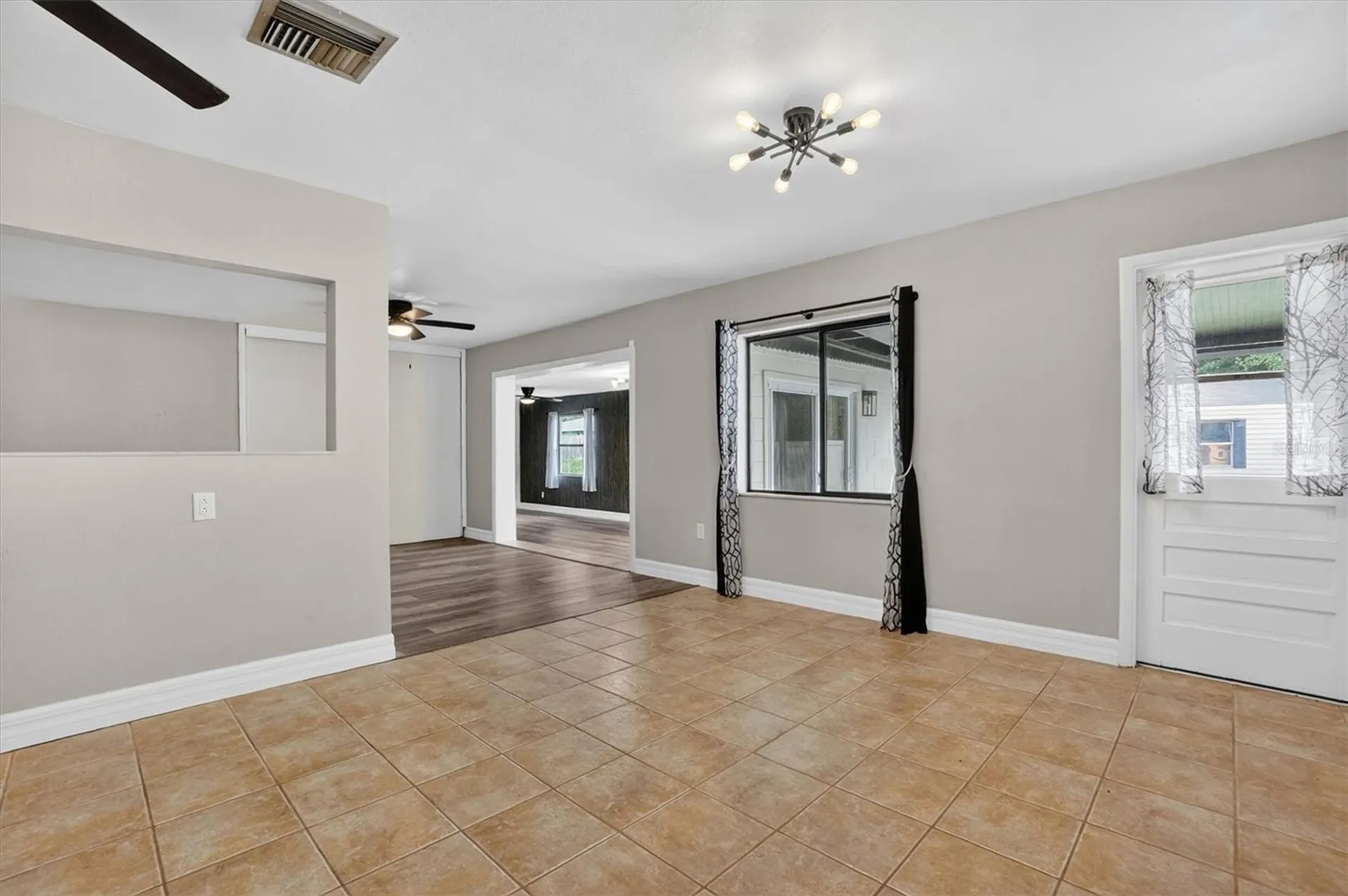 1120 San Luis Drive Orlando FL 32807