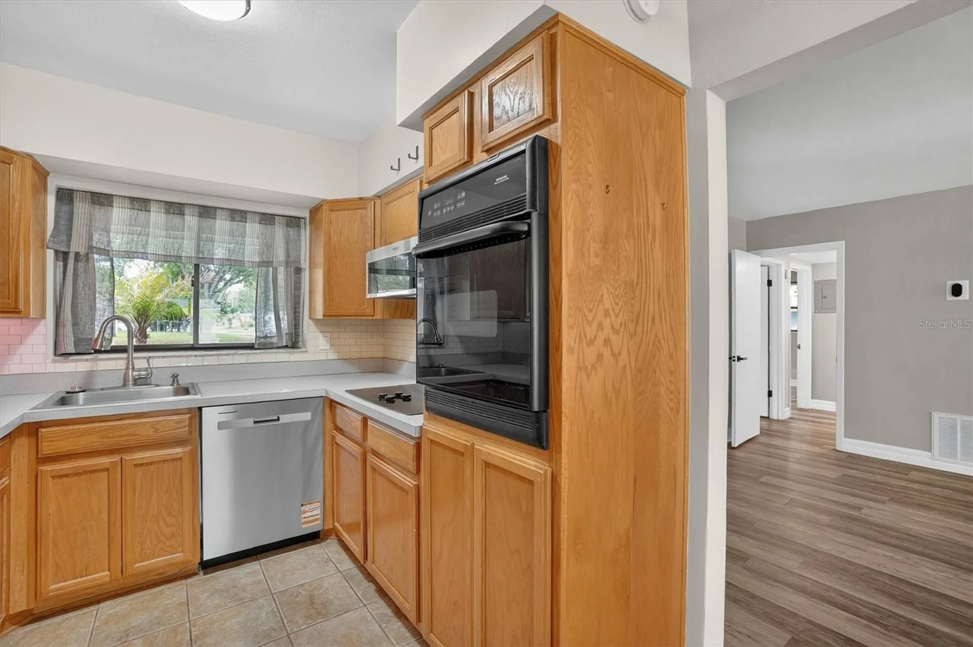 1120 San Luis Drive Orlando FL 32807