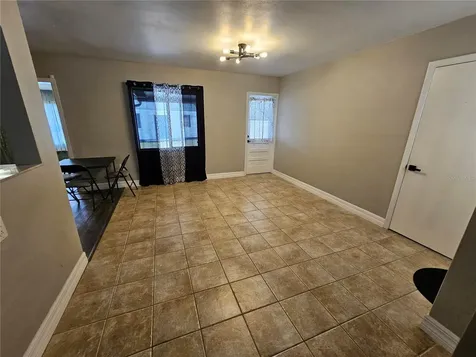 1120 San Luis Drive Orlando FL 32807